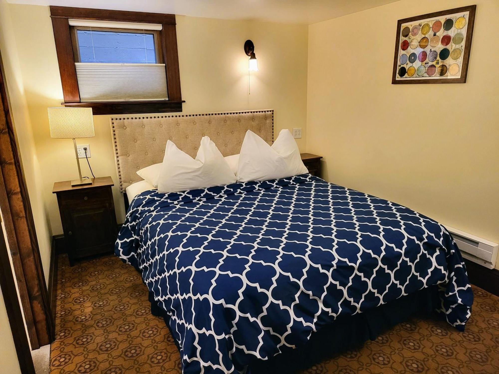Budget Double Room,1500908698:JPEG